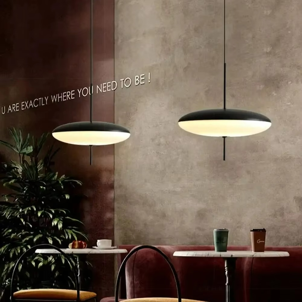 Lampadario Nordico Rotondo - Eleganza Moderna per Ogni Ambiente