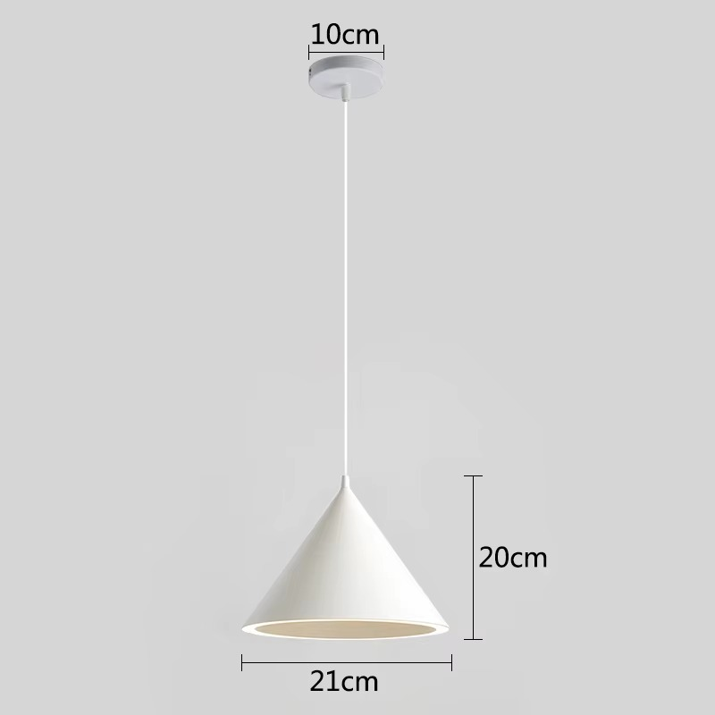 Eleganza Nordica con Lampada a Sospensione LED