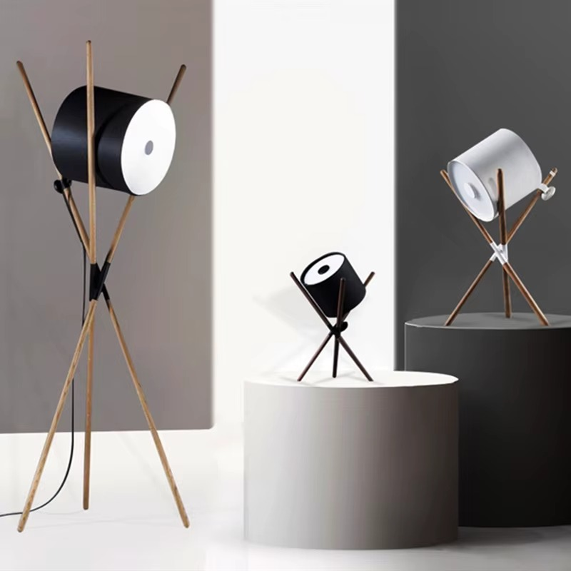 Eleganza Naturale con Lampada da Terra in Legno