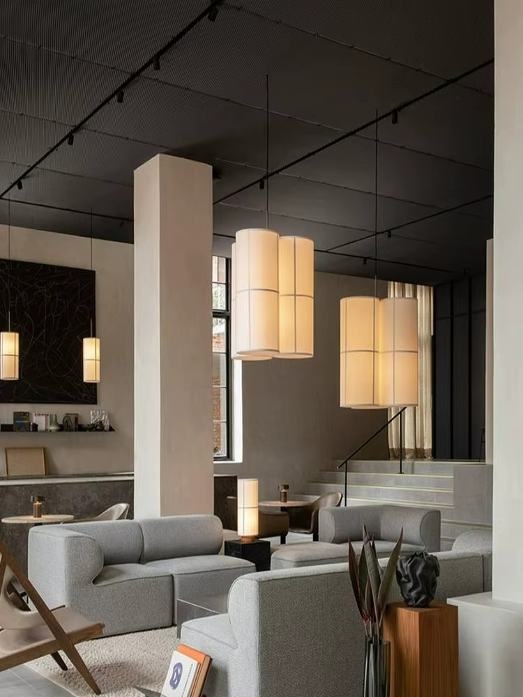 Lampada in Stile Retro Giapponese - Eleganza e Atmosfera per Ristoranti e Spazi Commerciali