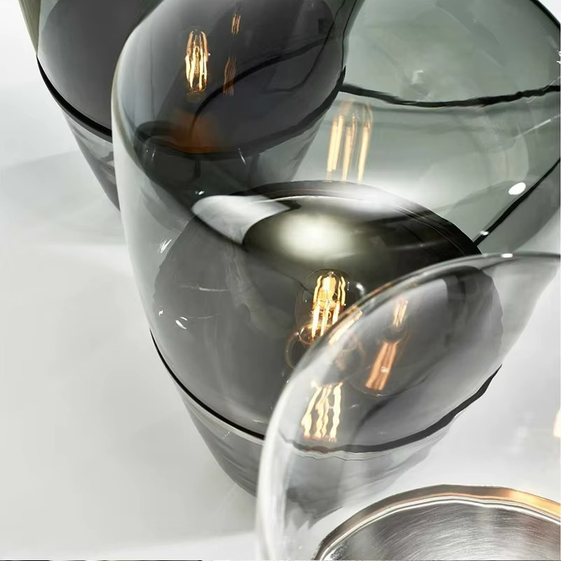 Lampada da Tavolo LED in Vetro: Design Nordico e Atmosfera Accogliente