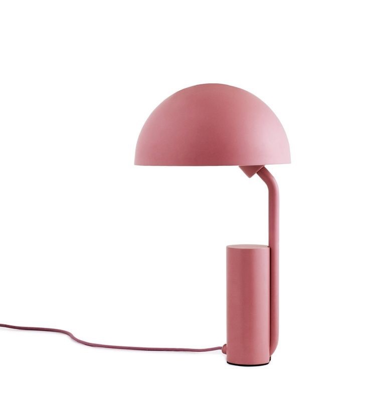 Raffinatezza Minimalista con Lampada da Scrivania Macaron