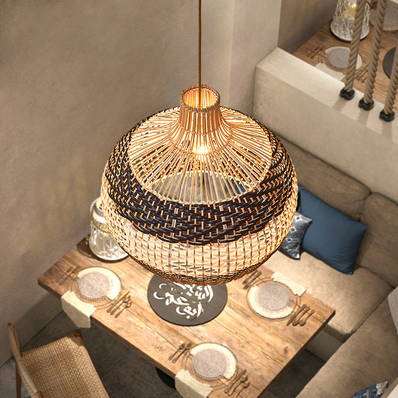 Lampadario Creativo in Rattan - Design Nordico per Atmosfere Accoglienti