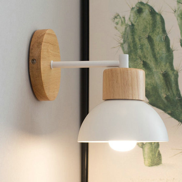 Luce Naturale: Lampada da Parete in Legno a Mezza Luna con Personalità Creativa