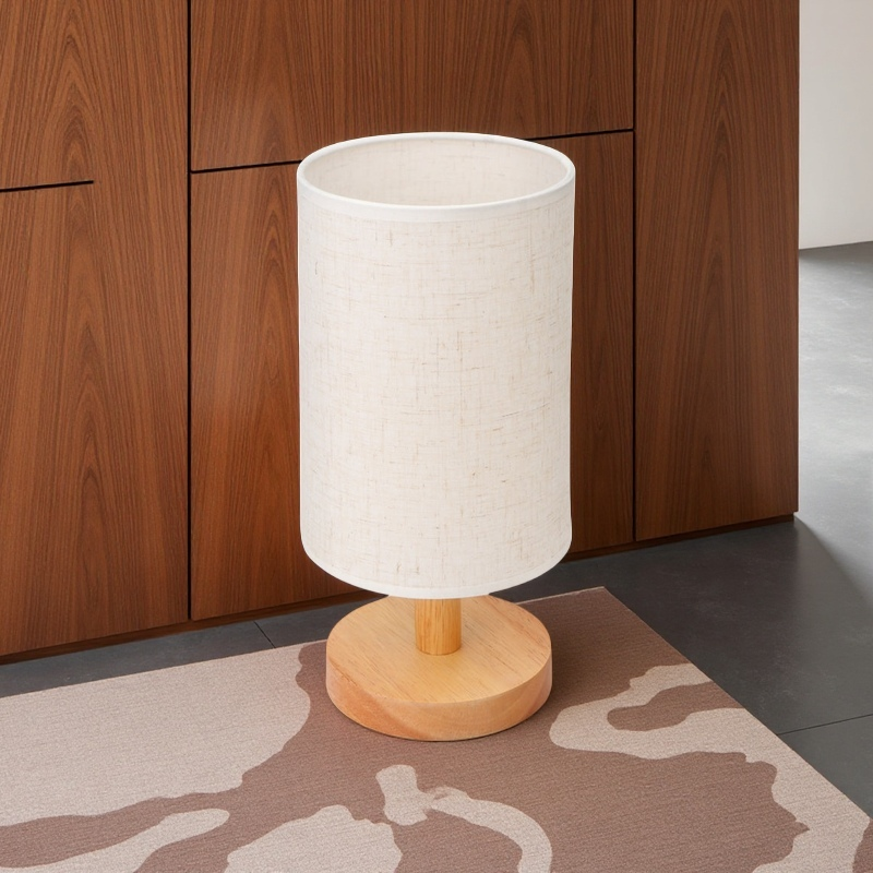 Eleganza Naturale con Lampada da Comodino in Bambù