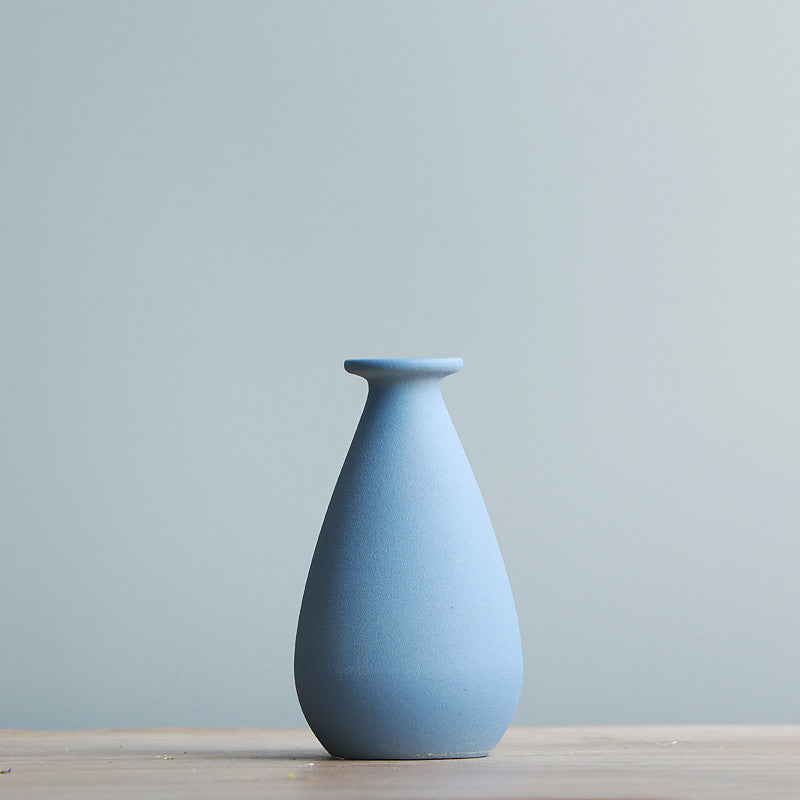 Eleganza Creativa con Vaso in Ceramica Nordico