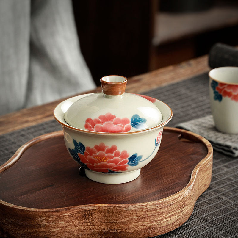 Peonia dipinta a mano Gaiwan per tè in ceramica con coperchio Teaware ciotola da tè