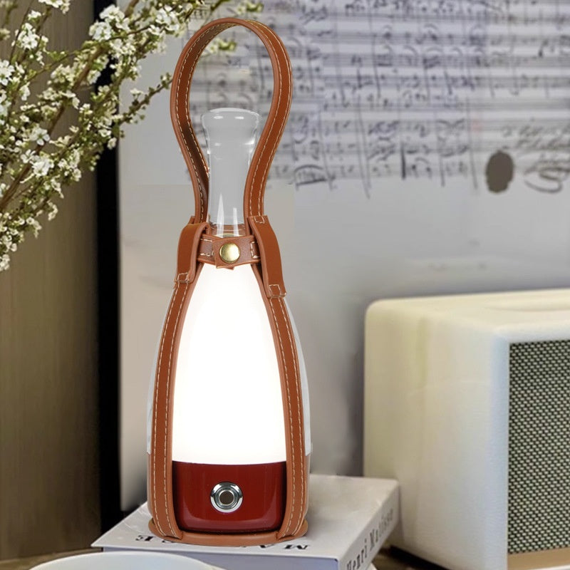 Lampada Portatile a Forma di Bottiglia di Vino - Eleganza e Atmosfera per Ogni Spazio