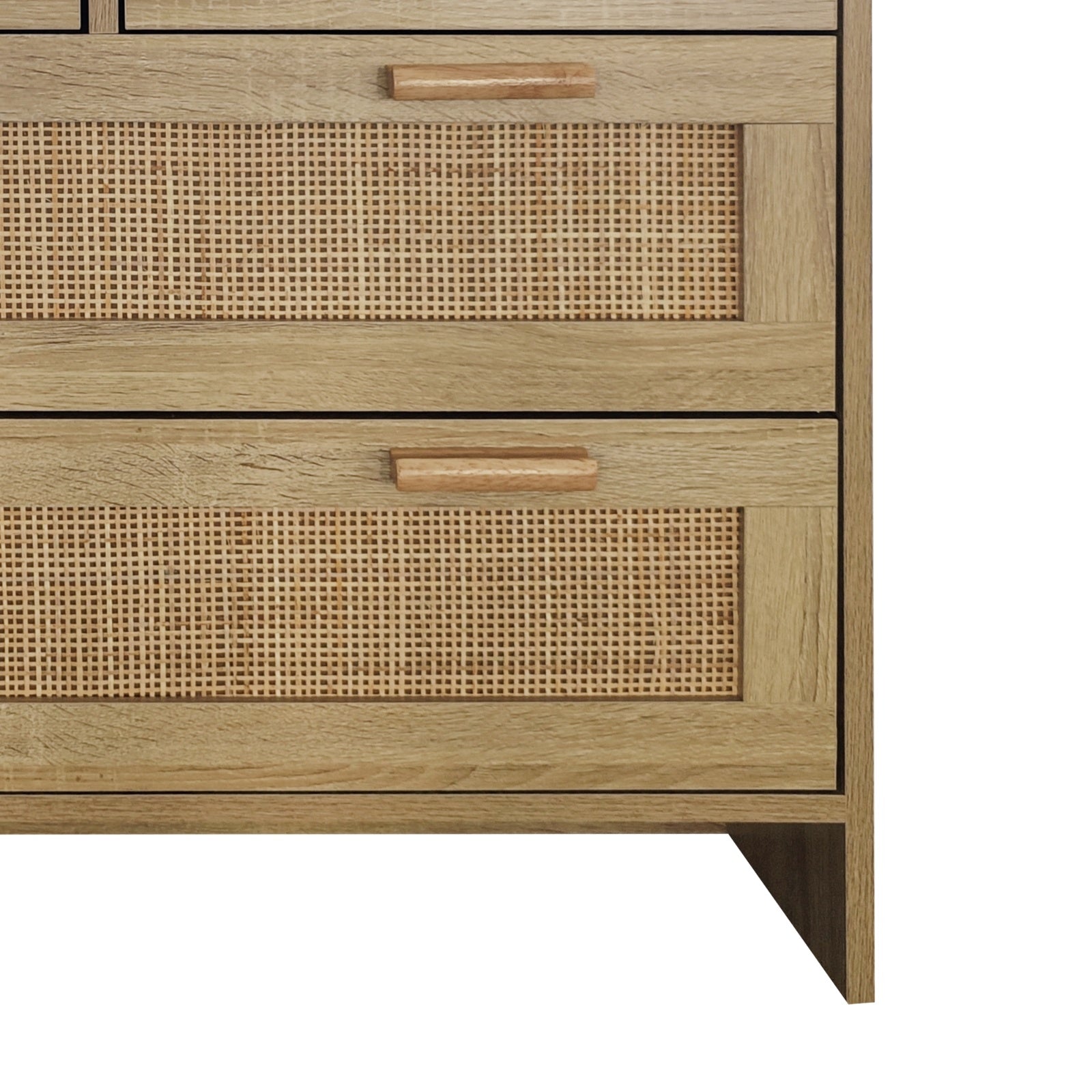 Eleganza Naturale con Mobile in Rattan a 4 Cassetti