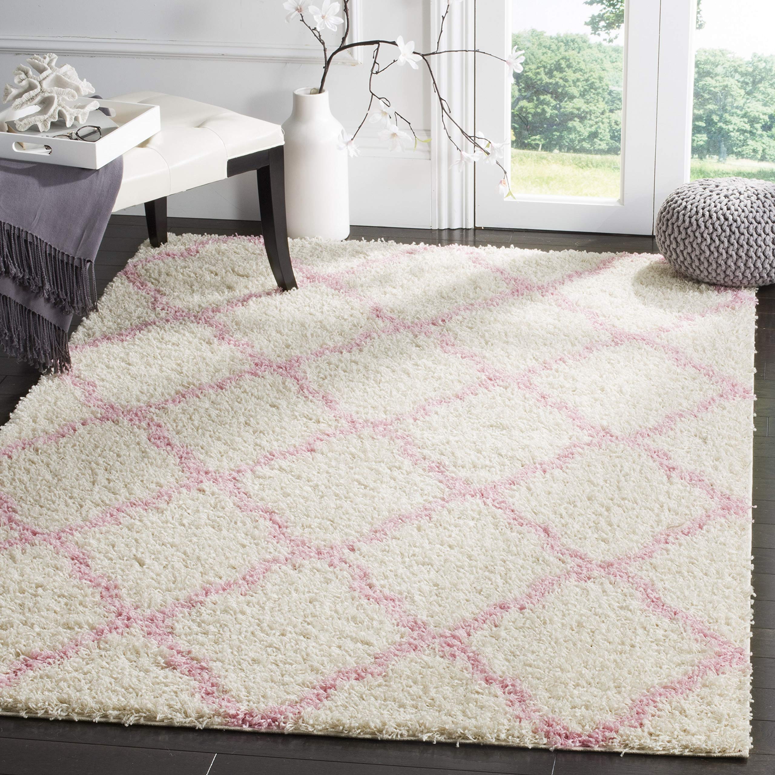 SAFAVIEH Dallas Shag Collection Area Rug - 8 x 10 Ivory & Light Pink Trellis Design Non-Shedding & Easy Care 1.5-inch Thick Ideal for High Traffic Areas in Living Room Bedroom (SGD257P)