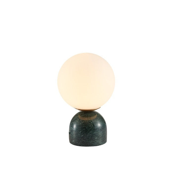 Eleganza in Vetro: La Lampada Perfetta per Ogni Ambiente