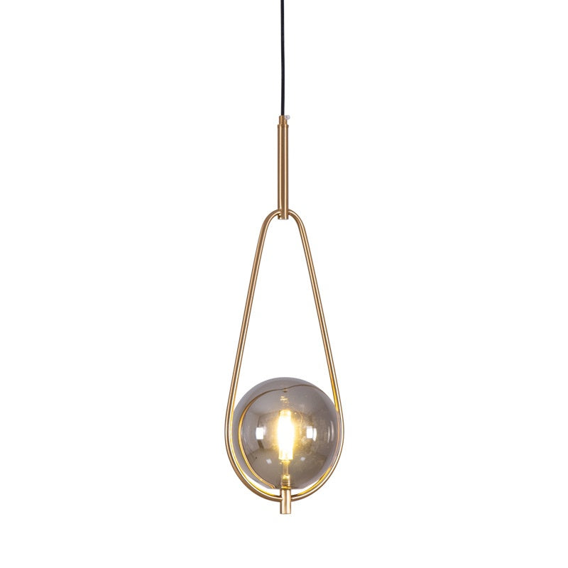 Illumina il Tuo Stile con il Lampadario Sfera di Vetro per Bar e Sala da Pranzo