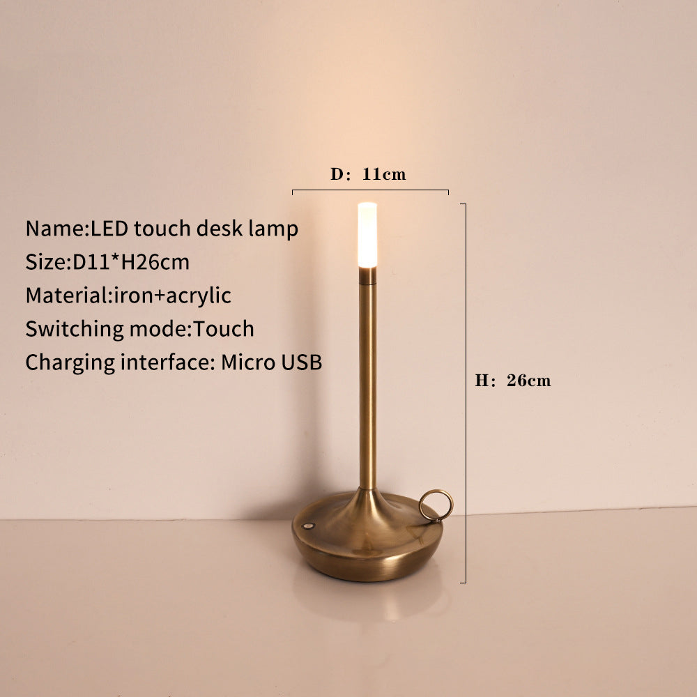 "Lampada da Tavolo Ambiente Luminoso: Illumina le Tue Serate con Stile"