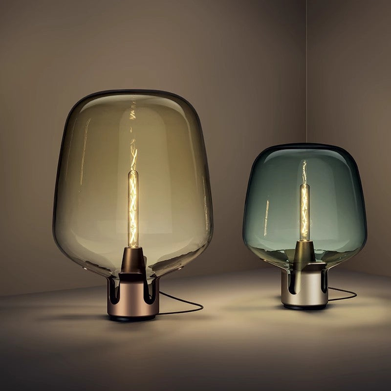 Lampada da Tavolo in Vetro - Elegante Illuminazione per Ambienti Moderni