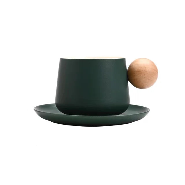 Tazza da Caffè con Manico in Legno: Eleganza e Comfort in Ogni Sorso