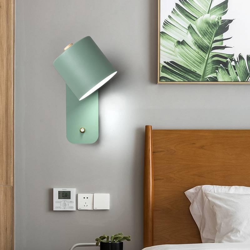 Eleganza Nordica con Lampada da Parete Minimalista