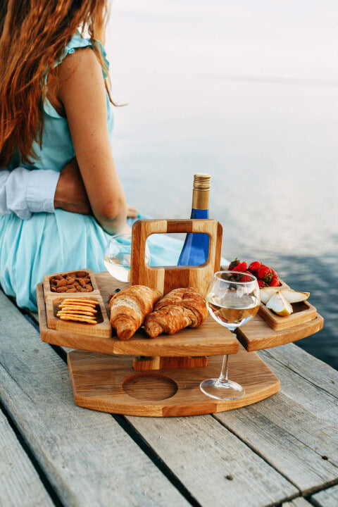 Tavolo da Picnic con Portabicchieri per Vino: Gusta il tuo Picnic con Stile