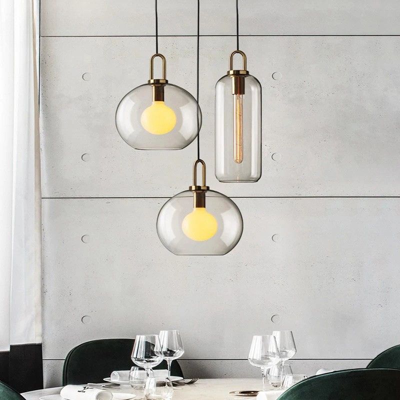Lampadario a Sospensione in Vetro - Eleganza e Raffinatezza per Ogni Ambiente