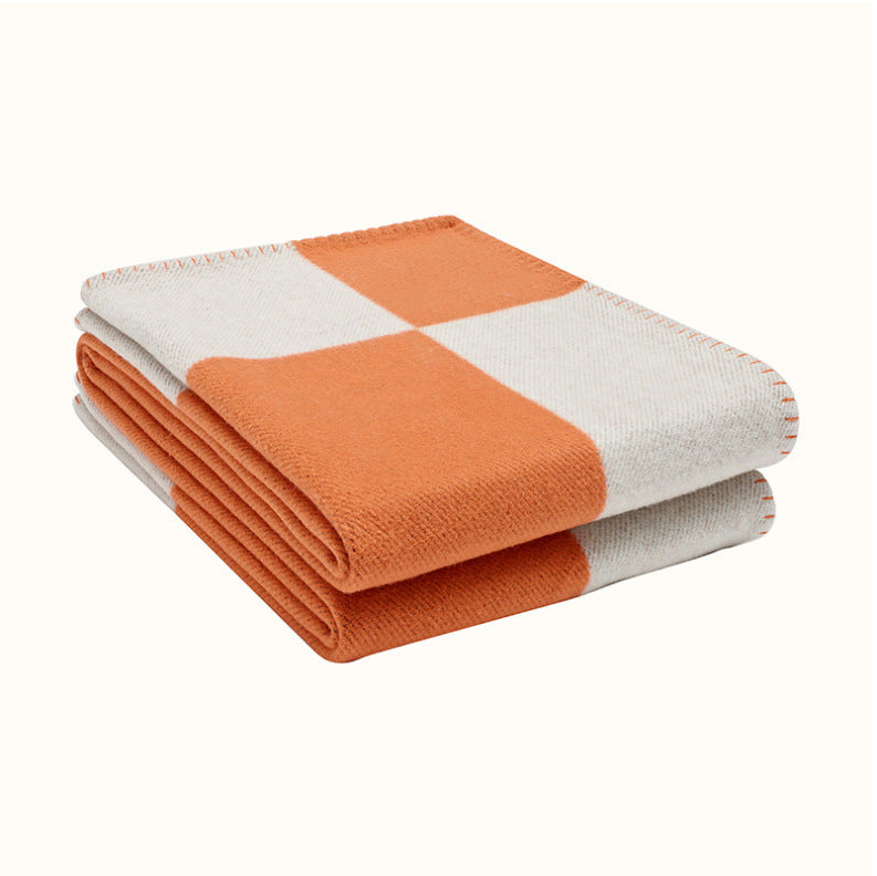 Coperta da Ufficio e Divano: Comfort e Stile per le Tue Pause Relax