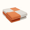 Coperta da Ufficio e Divano: Comfort e Stile per le Tue Pause Relax