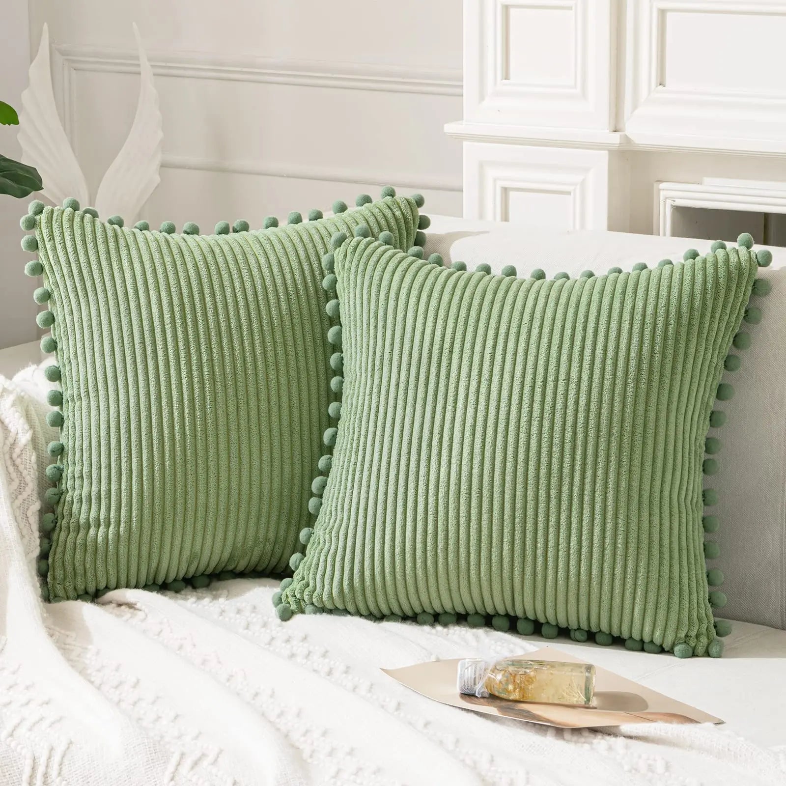 Fodere per Cuscini Boho con Pon-Pon - Eleganza e Comfort per Ogni Ambiente