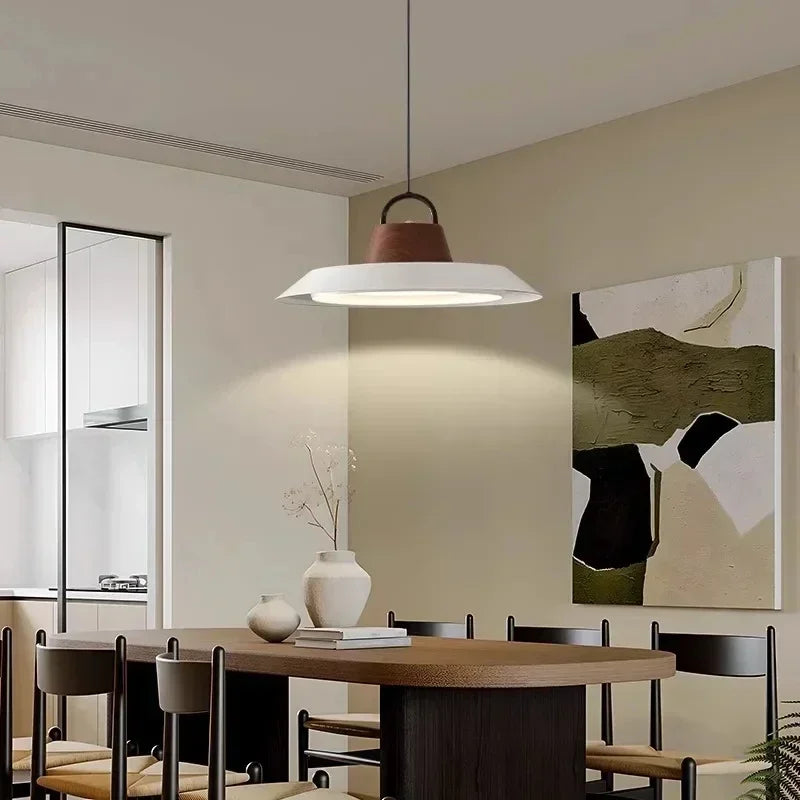 Lampada a Sospensione in Ferro Minimalista - Eleganza e Raffinatezza per Ogni Ambiente
