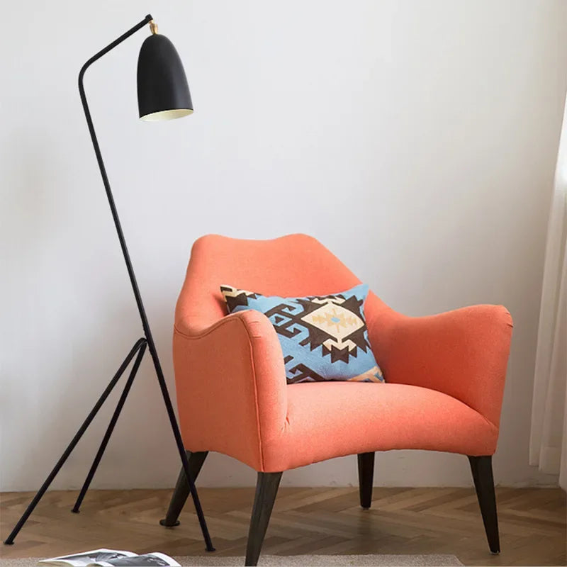 Stile Nordico con Lampada da Terra Macaron