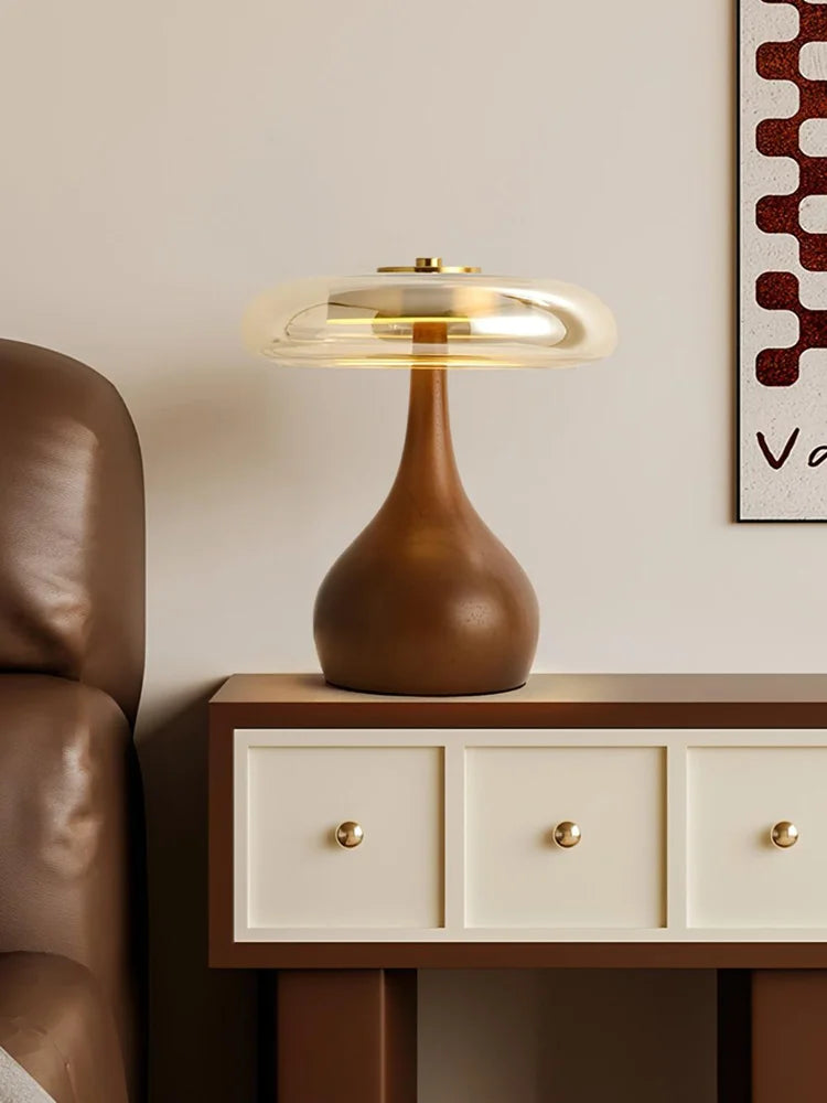 Lampada da Tavolo in Vetro e Noce - Eleganza e Raffinatezza per Ogni Ambiente