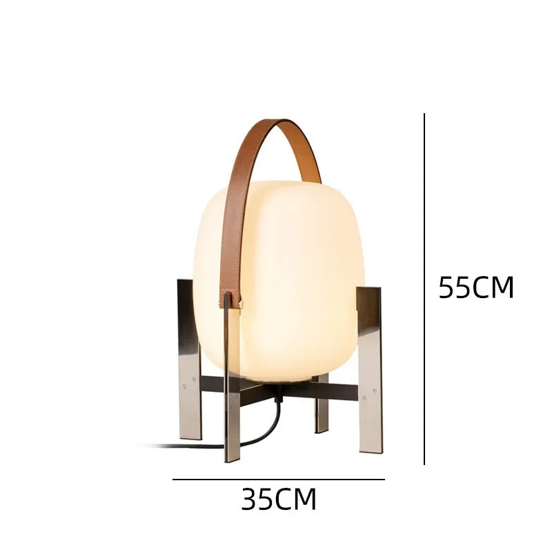 Lampada da Scrivania in Pelle: Design Nordico-Giapponese per Illuminare i Tuoi Spazi