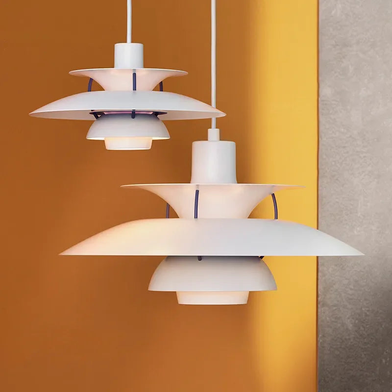 Fascino Danese con Lampadario a Sospensione Colorato