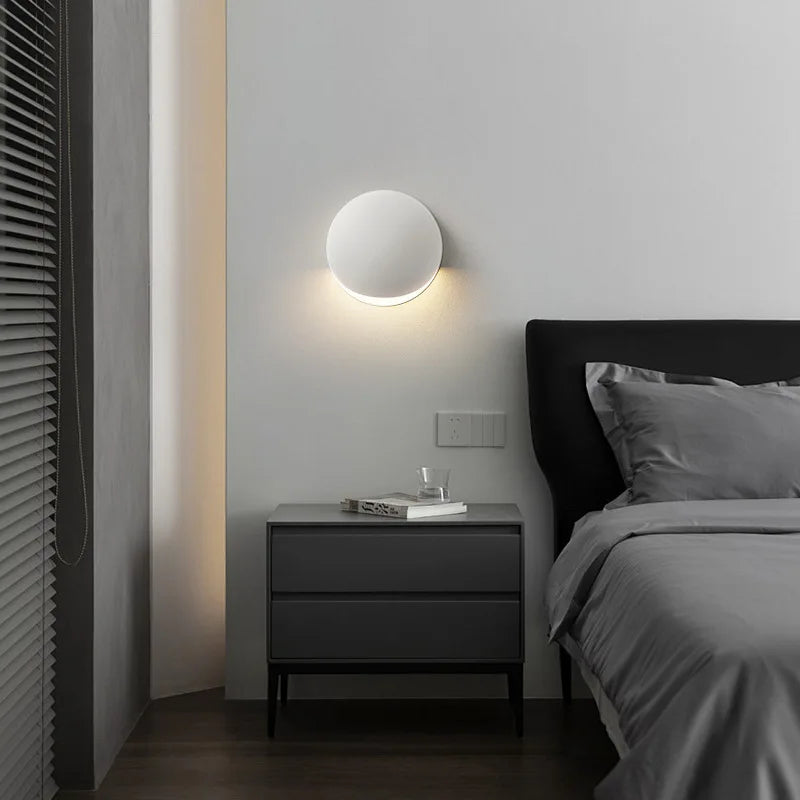 Lampada da Parete LED Moderna - Eleganza e Funzionalità per Ogni Ambiente