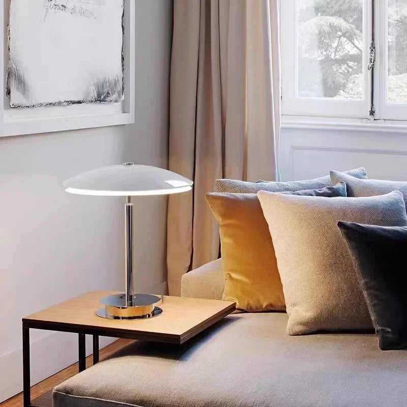 Lampada da Tavolo Nordica a Fungo - Eleganza Moderna per la Camera da Letto