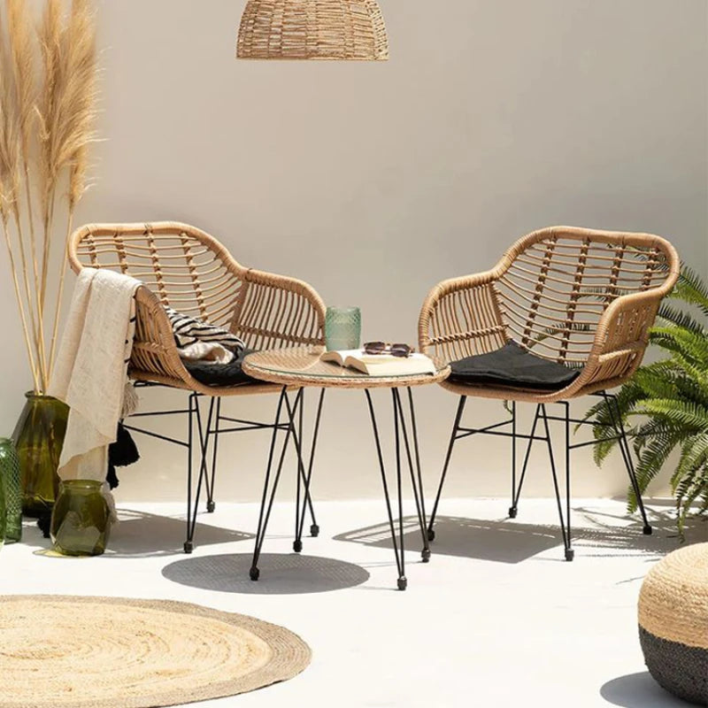 Sedie da Giardino Pieghevoli: Design Portatile e Resistente per Esterni