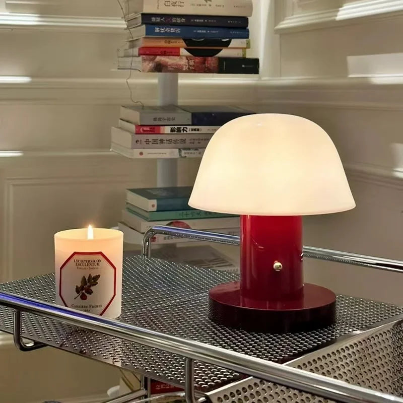Lampada da Tavolo a Fungo LED - Eleganza e Atmosfera per Ogni Ambiente