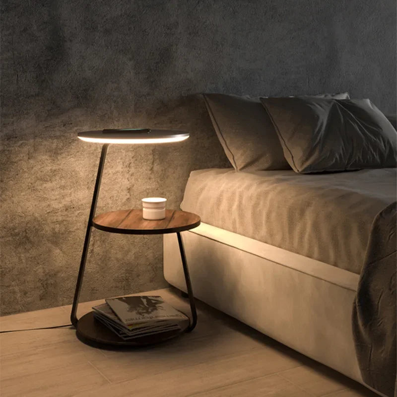 Lampada da Terra con Tavolo Integrato – Design Moderno e Funzionalità Unica