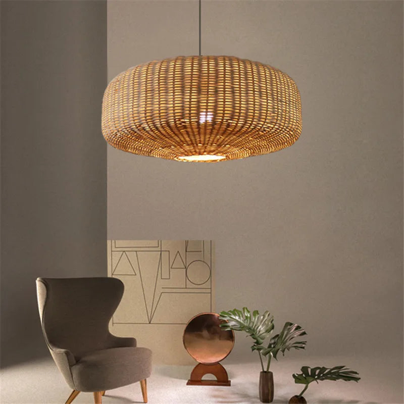 Lampada Wabi Sabi in Rattan - Design Giapponese Intrecciato a Mano