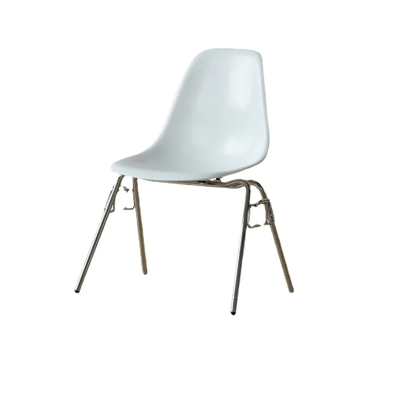 Sedia Designer in Stile Antico Nordico - Eleganza e Funzionalità per la Tua Sala da Pranzo o Studio