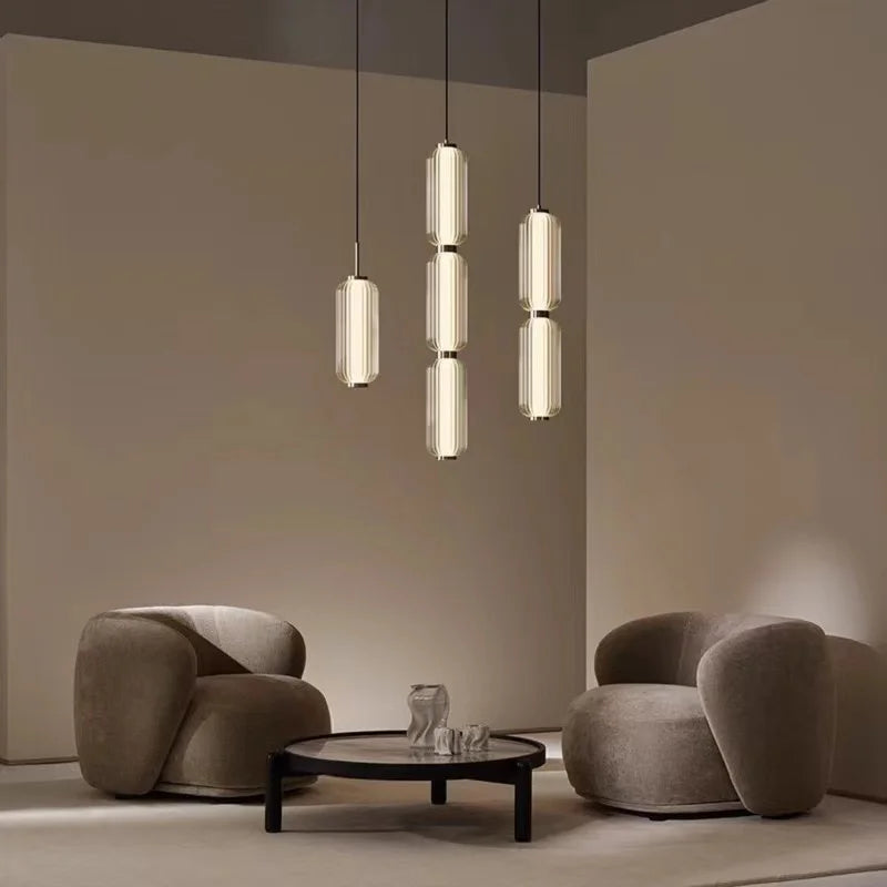 Lampada a Sospensione Lunga in Vetro - Eleganza e Raffinatezza per Ogni Ambiente