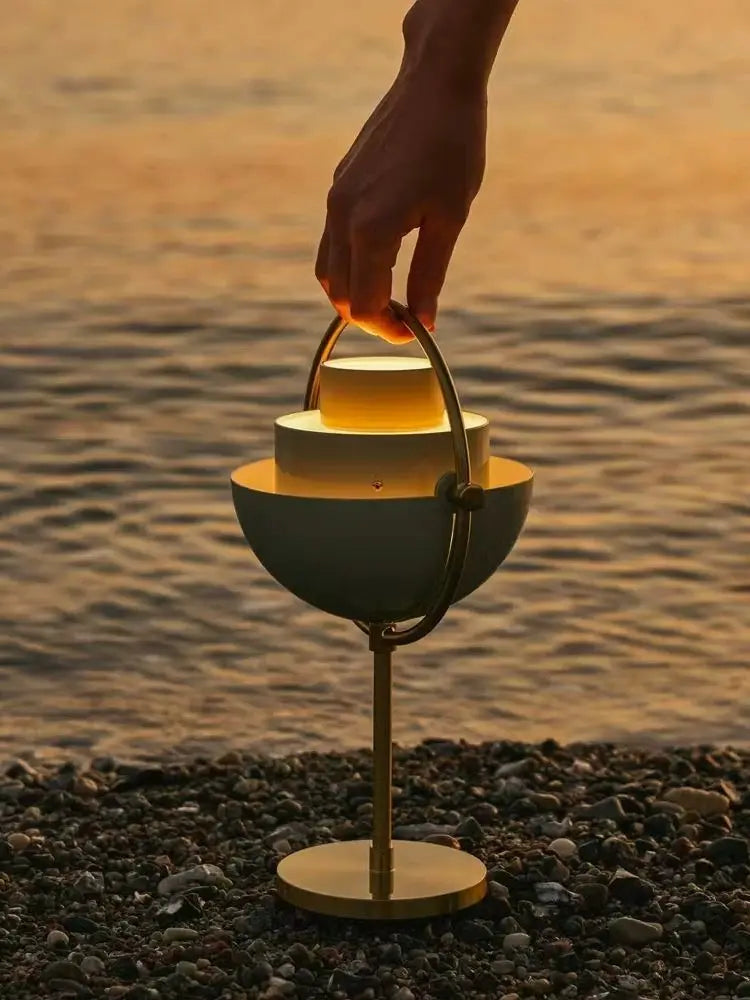 Danish Orb — La luce che porti con te