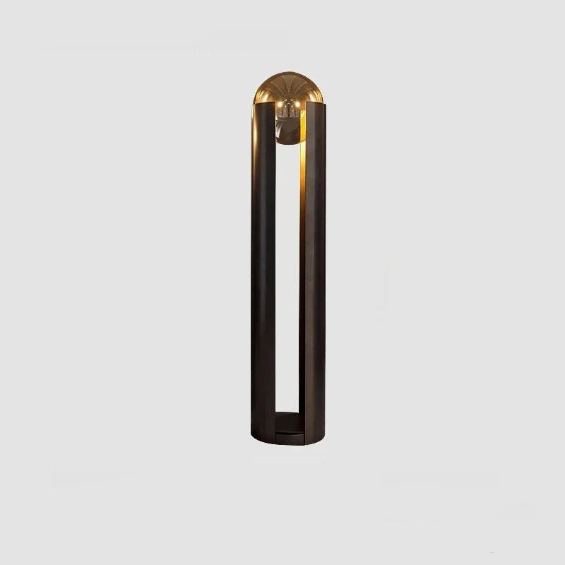 Lampada da Terra LED Nordica – Il Design che Illumina con Eleganza e Personalità