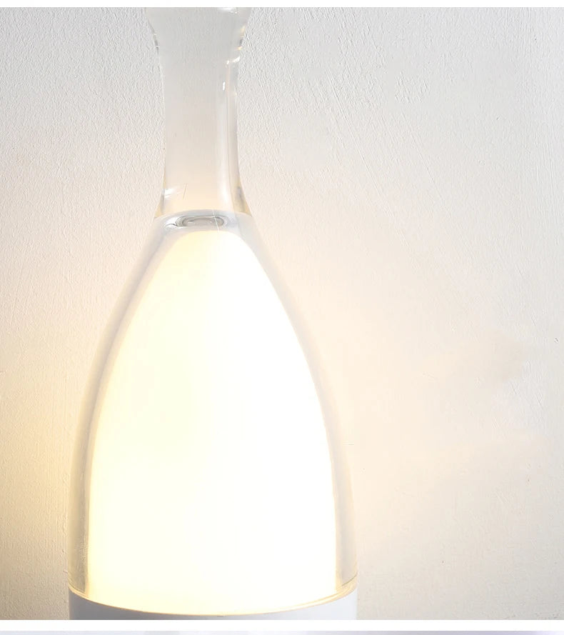 Stile Moderno con Lampada LED Portatile ‘Anna’