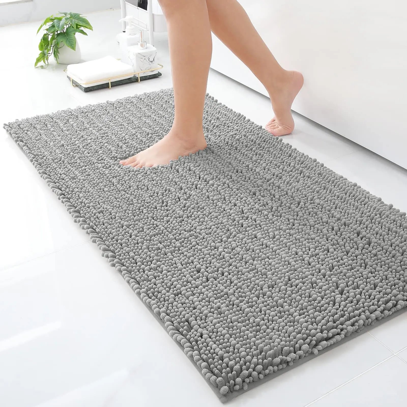Tappetino da Bagno in Ciniglia di Lusso: Comfort e Eleganza per la Tua Doccia