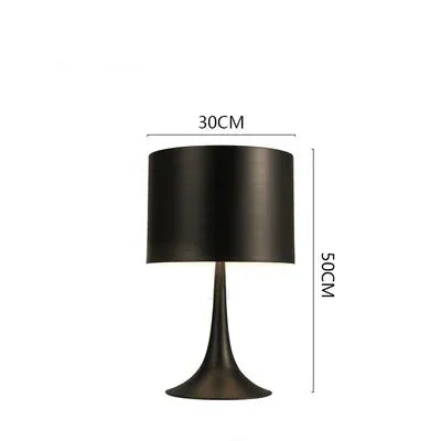 Lampada da Tavolo Moderna Nordica - Design Elegante per Ogni Ambiente