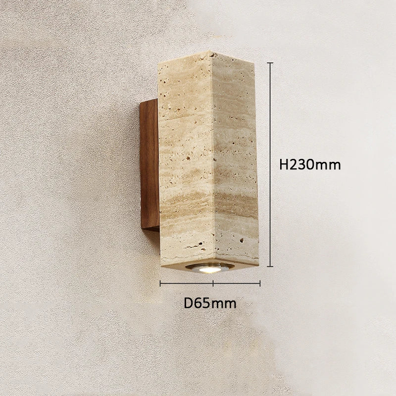 Applique da Parete Wabi-Sabi in Travertino Giallo – Design Scandinavo e Atmosfera Accogliente