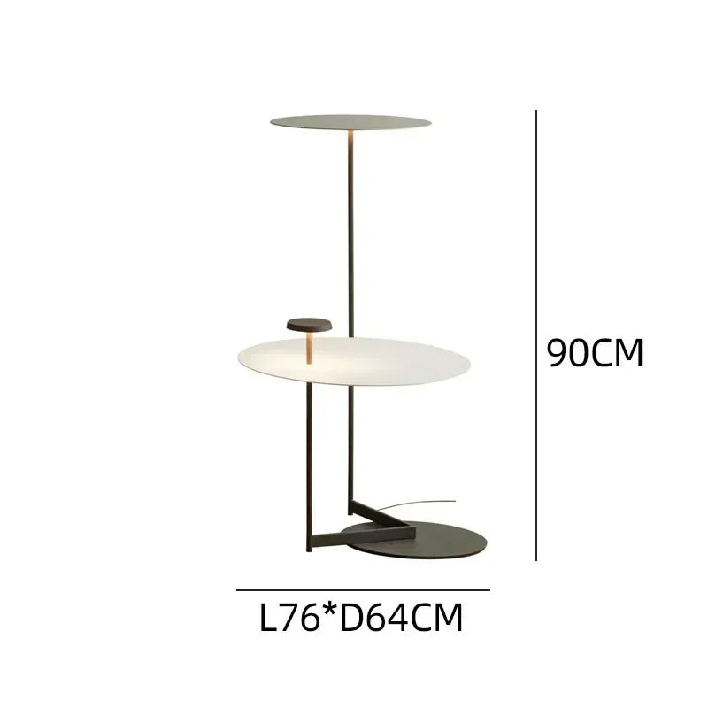 Stile Nordico con Lampada da Terra di Design Spagnolo