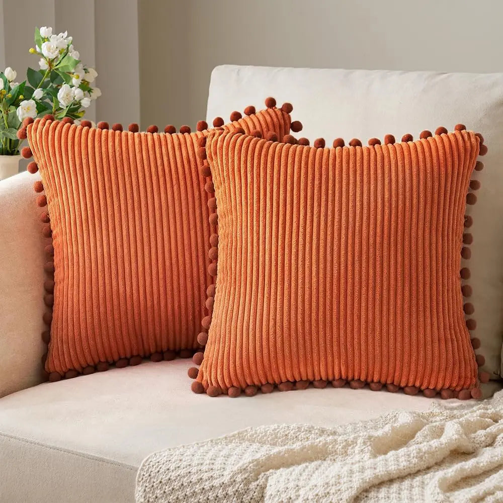 Fodere per Cuscini Boho con Pon-Pon - Eleganza e Comfort per Ogni Ambiente