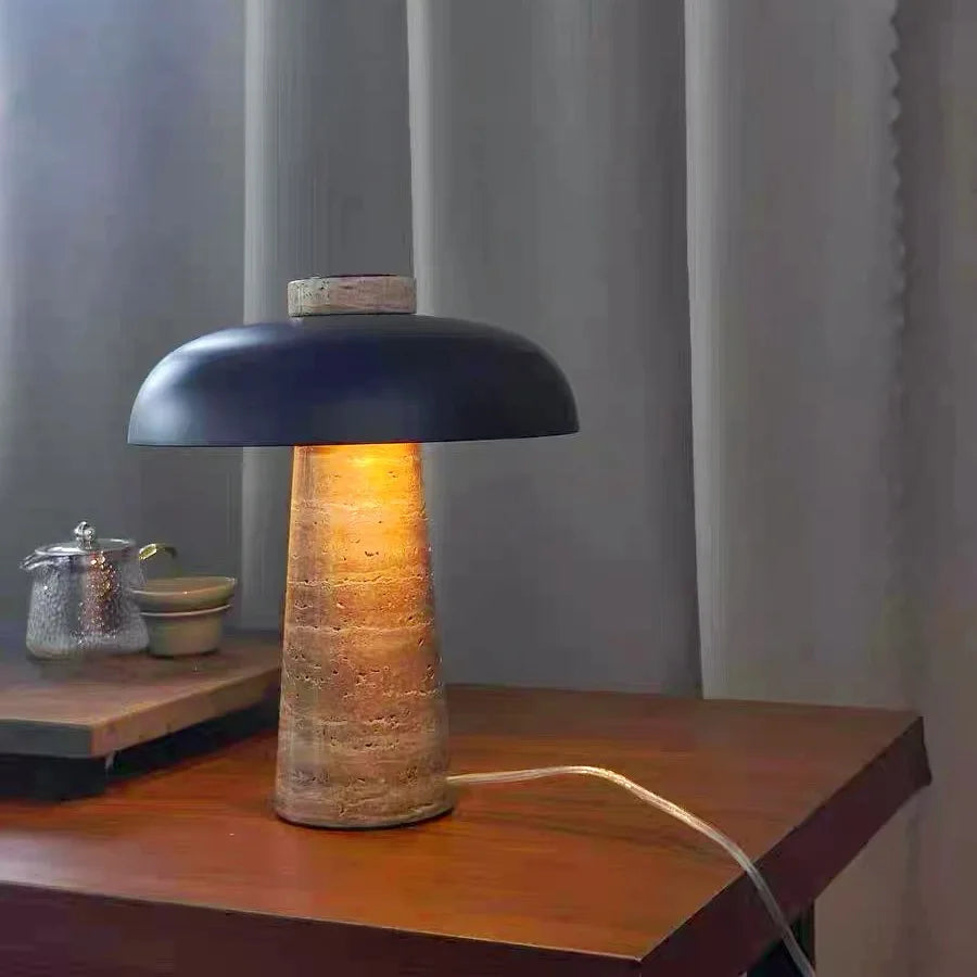 Lampada da Comodino in Travertino Naturale: Design Wabi-Sabi e Luce Calda per la Tua Casa