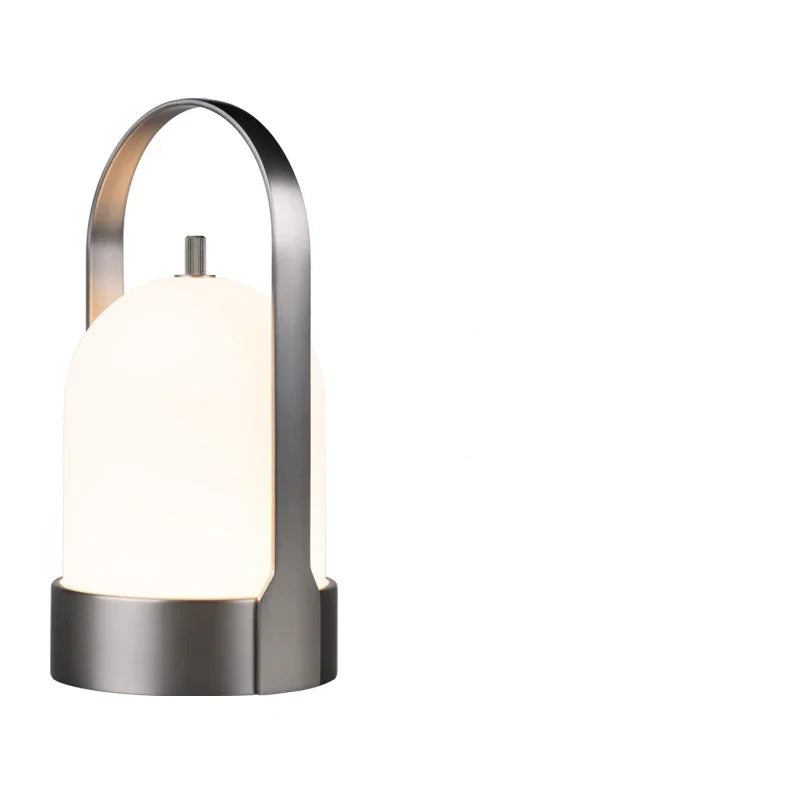 Lampada da Tavolo Portatile LED per Esterni: Illuminazione Senza Fili e Impermeabile