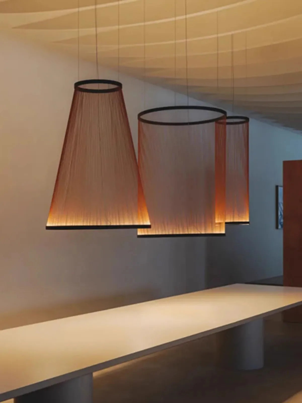 Lampadario Moderno di Design Spagnolo per Ville e Interni Eleganti