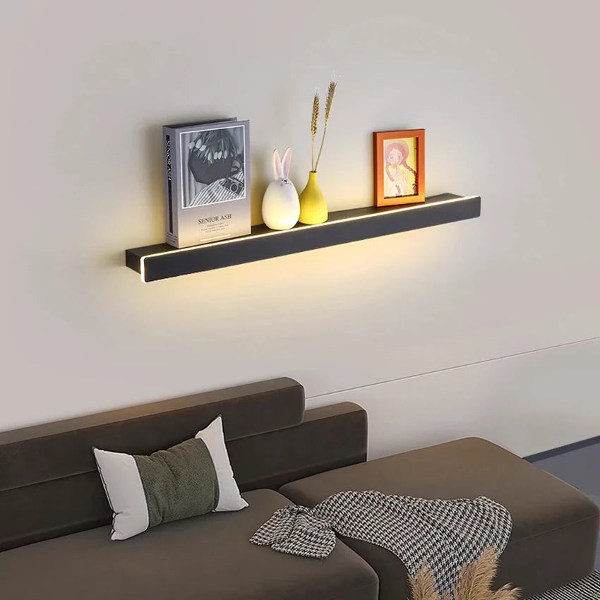 Lampada da Parete LED in Alluminio - Eleganza e Funzionalità per Ogni Ambiente